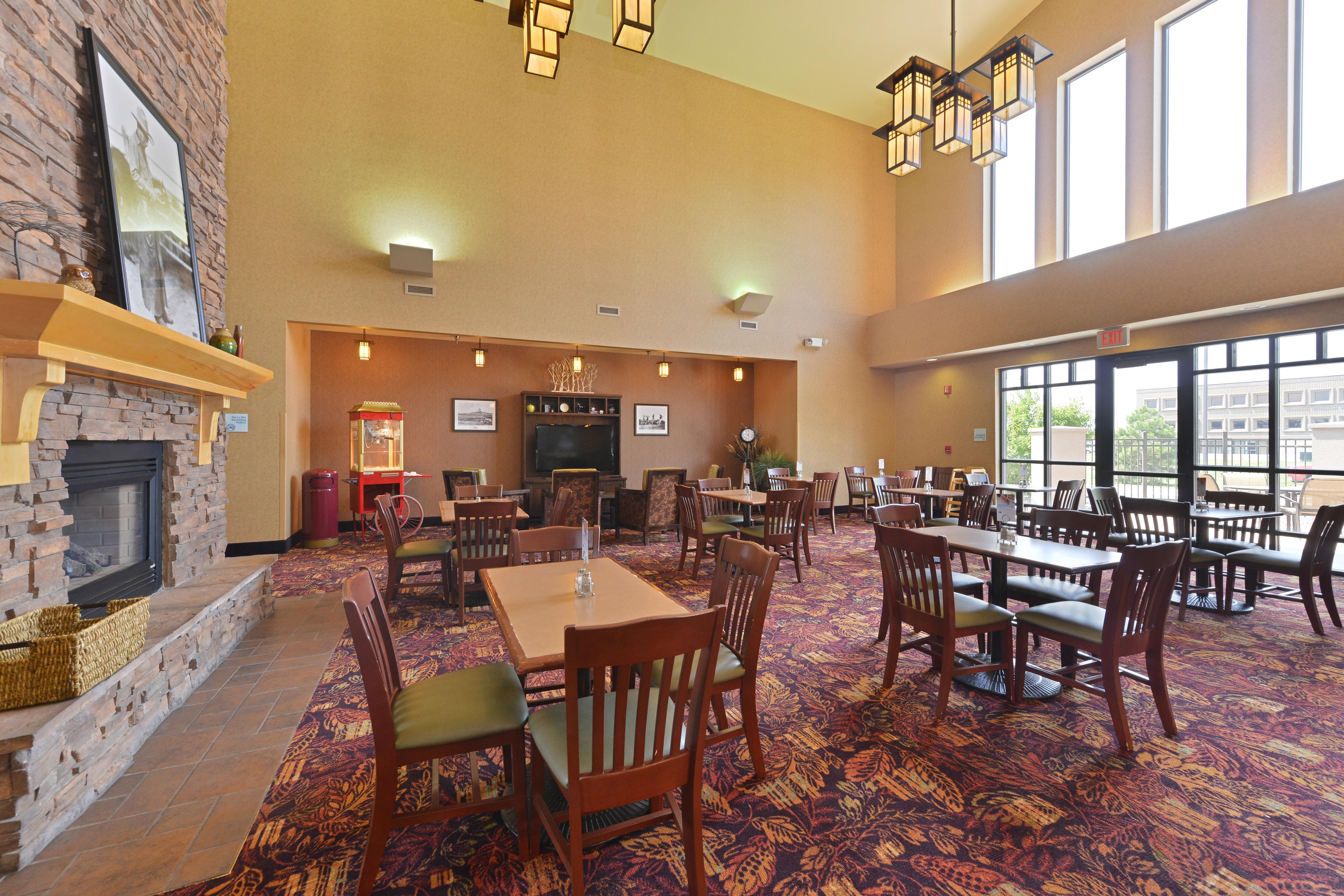 Holiday Inn Express Hotel & Suites Gillette By Ihg Exteriör bild