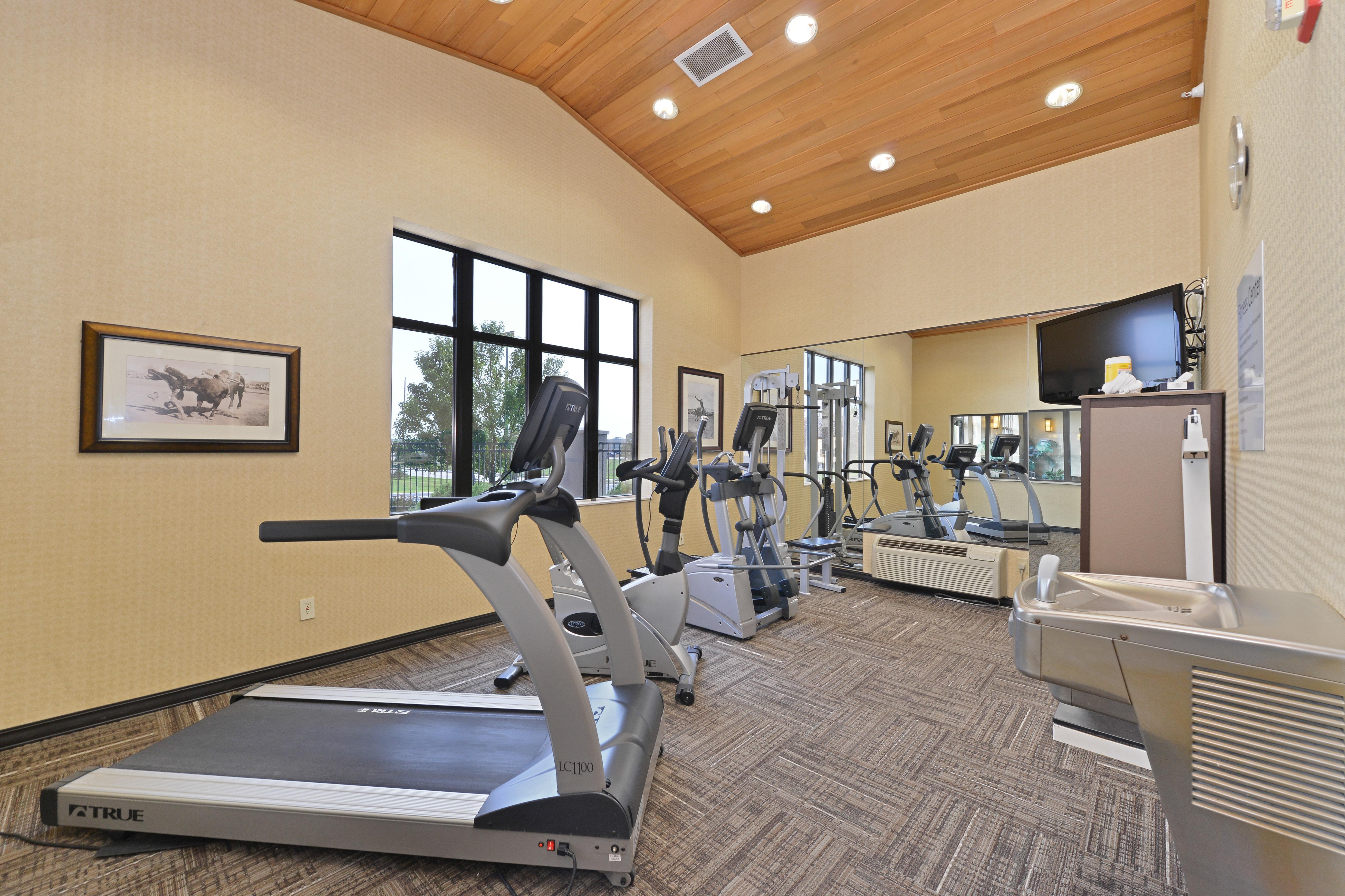 Holiday Inn Express Hotel & Suites Gillette By Ihg Exteriör bild