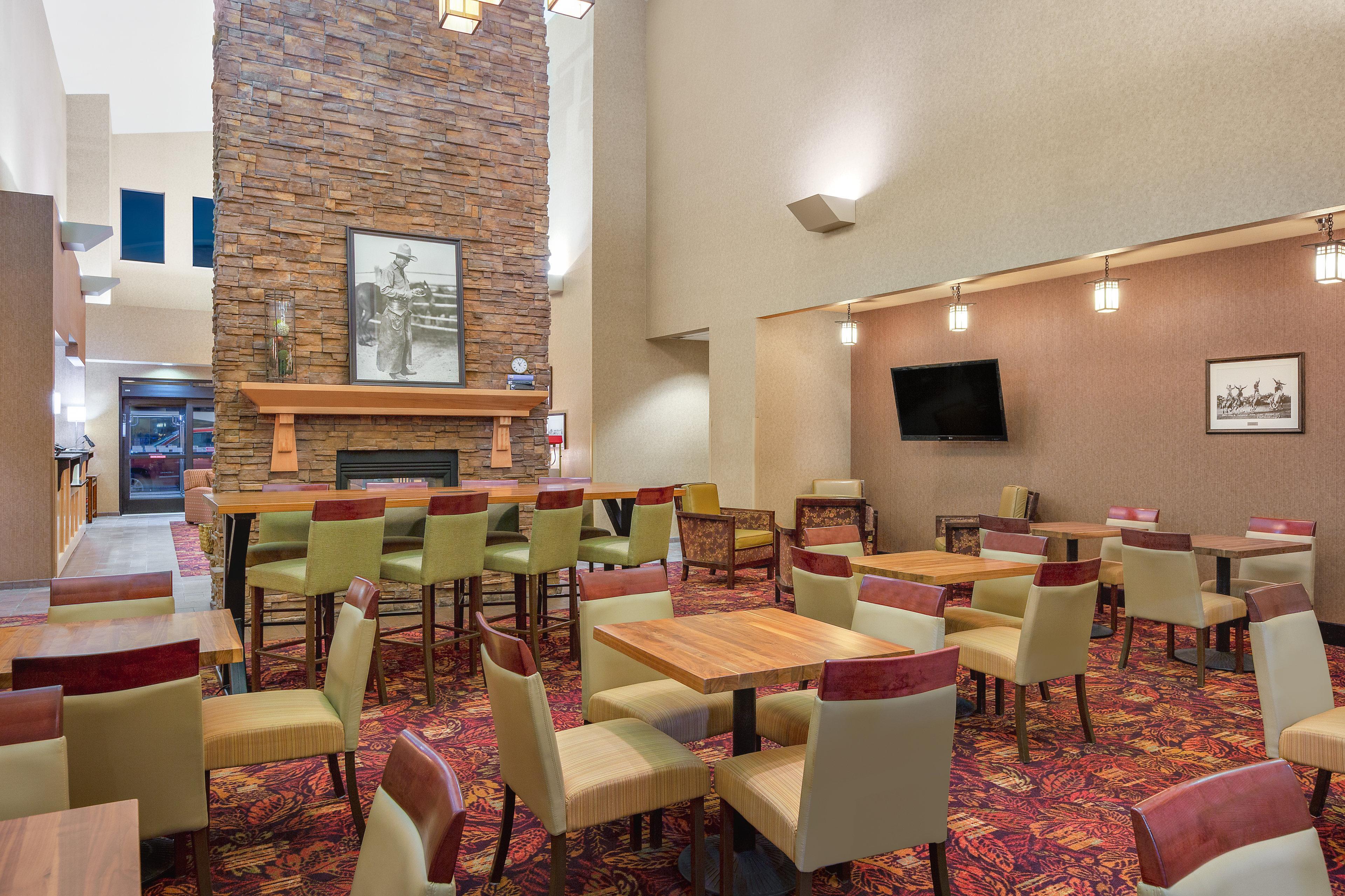 Holiday Inn Express Hotel & Suites Gillette By Ihg Exteriör bild