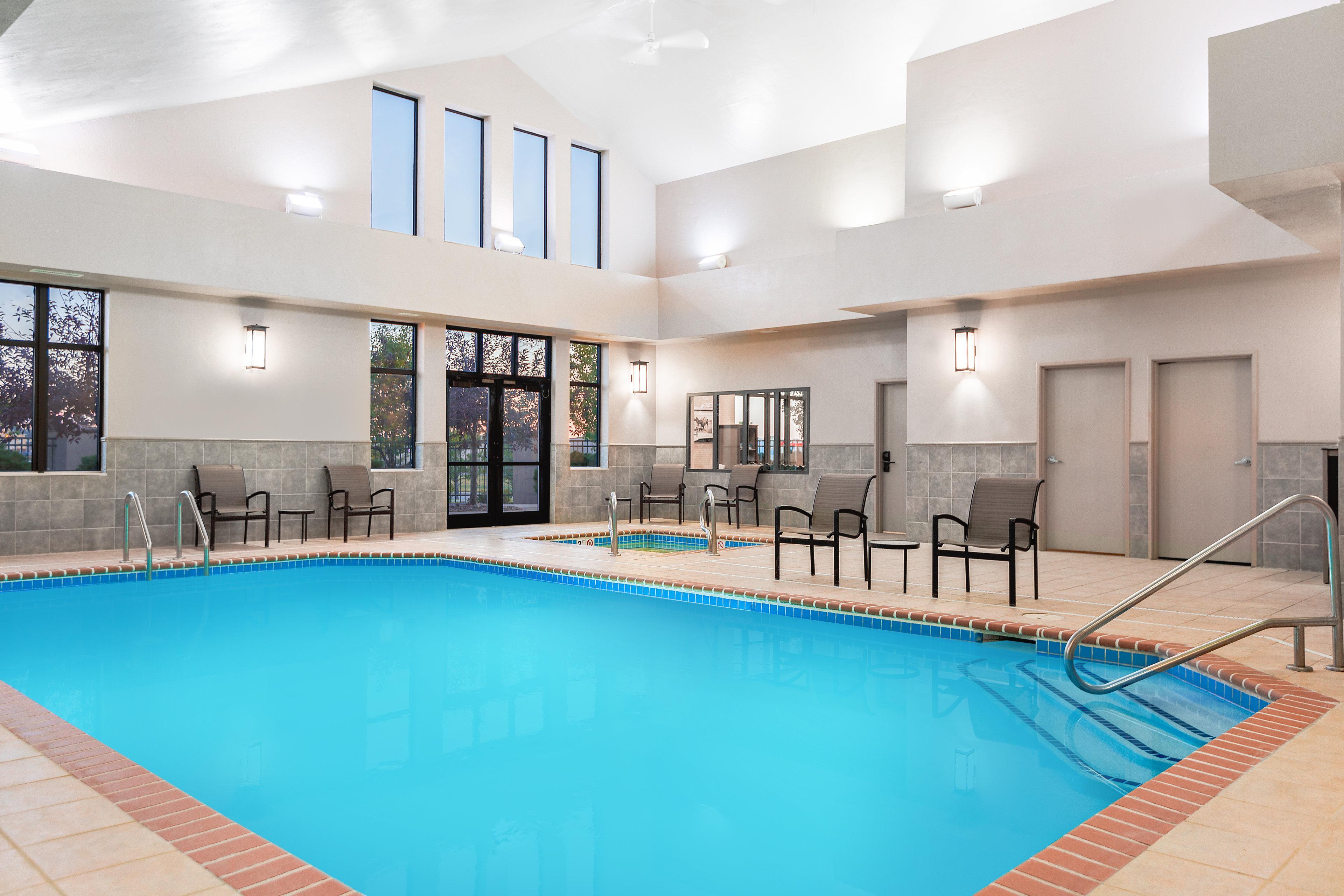 Holiday Inn Express Hotel & Suites Gillette By Ihg Exteriör bild